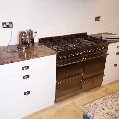 Solid Wood Kitchens & Bespoke Kitchen Furniture