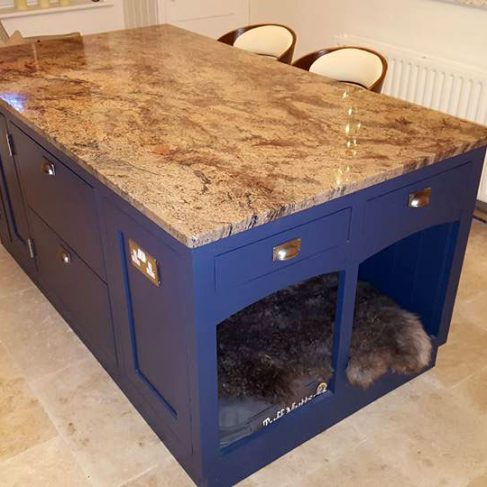 Solid Wood Kitchens & Bespoke Kitchen Furniture