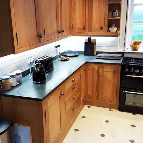 Solid Wood Kitchens & Bespoke Kitchen Furniture