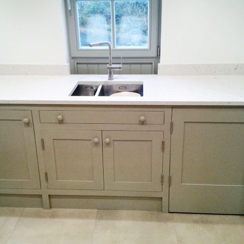 Solid Wood Kitchens & Bespoke Kitchen Furniture