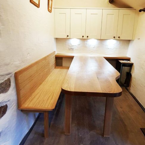 Solid Wood Kitchens & Bespoke Kitchen Furniture